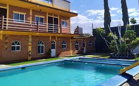 Hotel y Cabañas Quinta Los Cipreses
